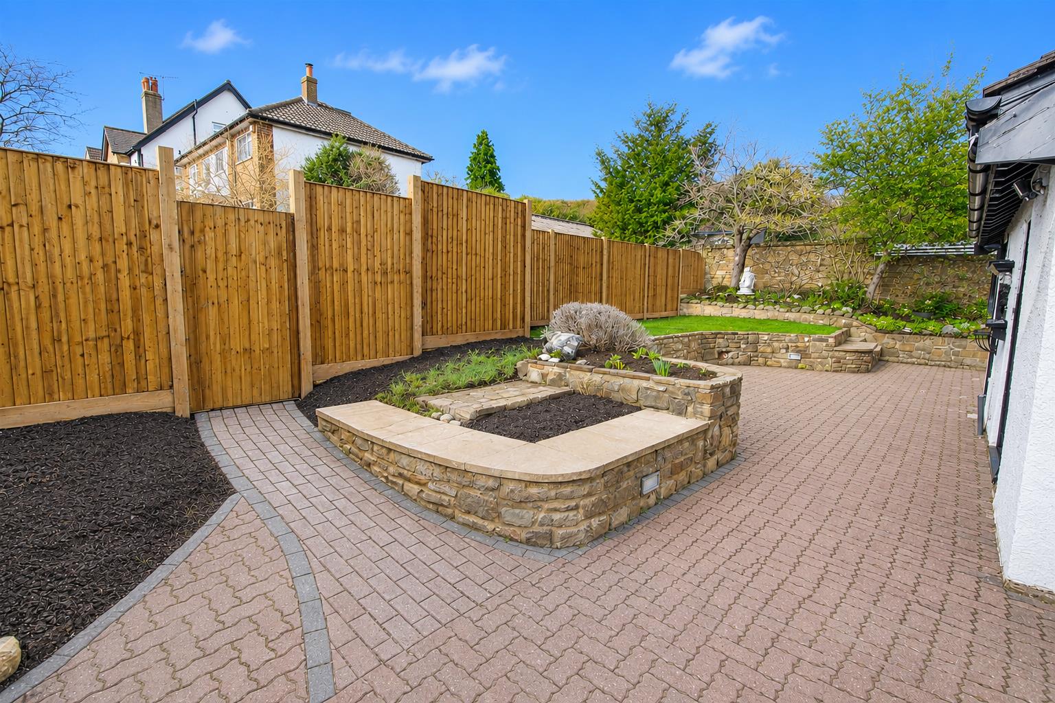 Woodcote Grove Road, Coulsdon
